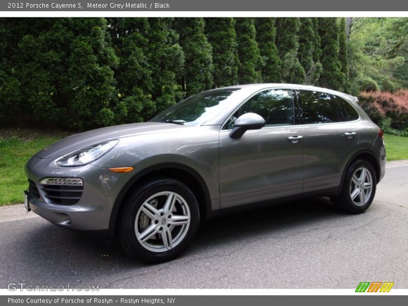 Meteor Grey Metallic / Black 2012 Porsche Cayenne S