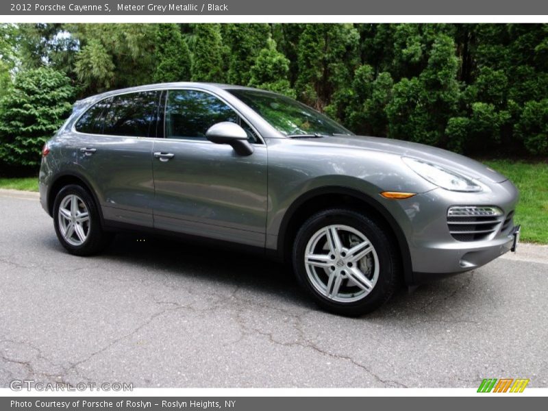 Meteor Grey Metallic / Black 2012 Porsche Cayenne S