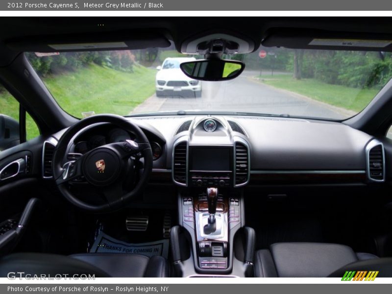 Meteor Grey Metallic / Black 2012 Porsche Cayenne S