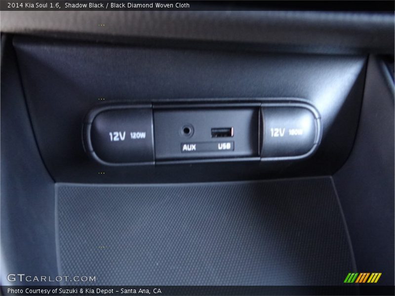 Shadow Black / Black Diamond Woven Cloth 2014 Kia Soul 1.6