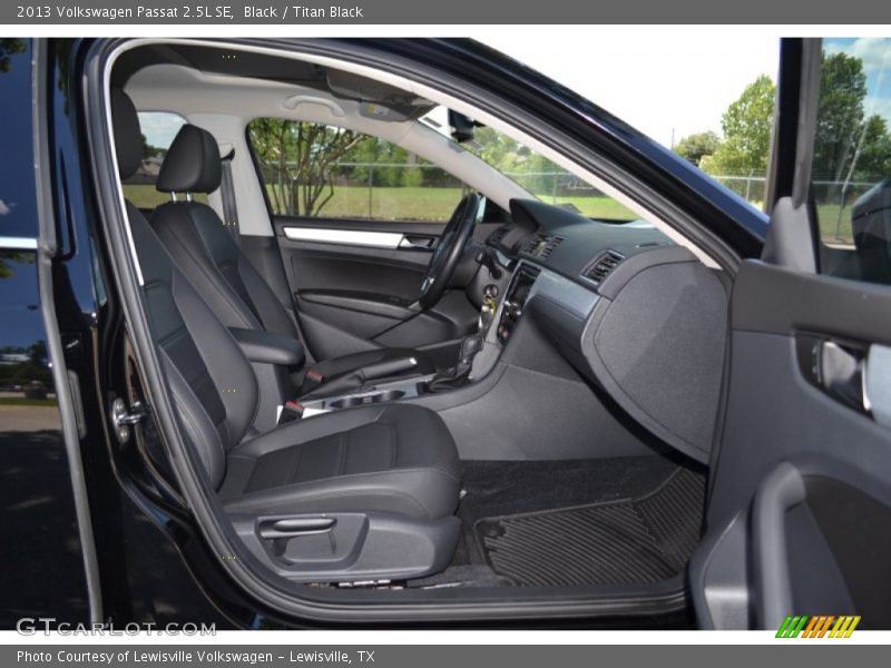 Black / Titan Black 2013 Volkswagen Passat 2.5L SE