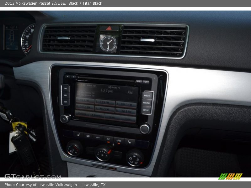 Black / Titan Black 2013 Volkswagen Passat 2.5L SE