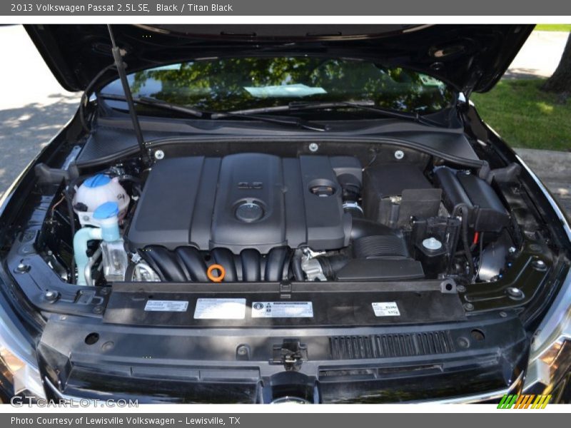 Black / Titan Black 2013 Volkswagen Passat 2.5L SE