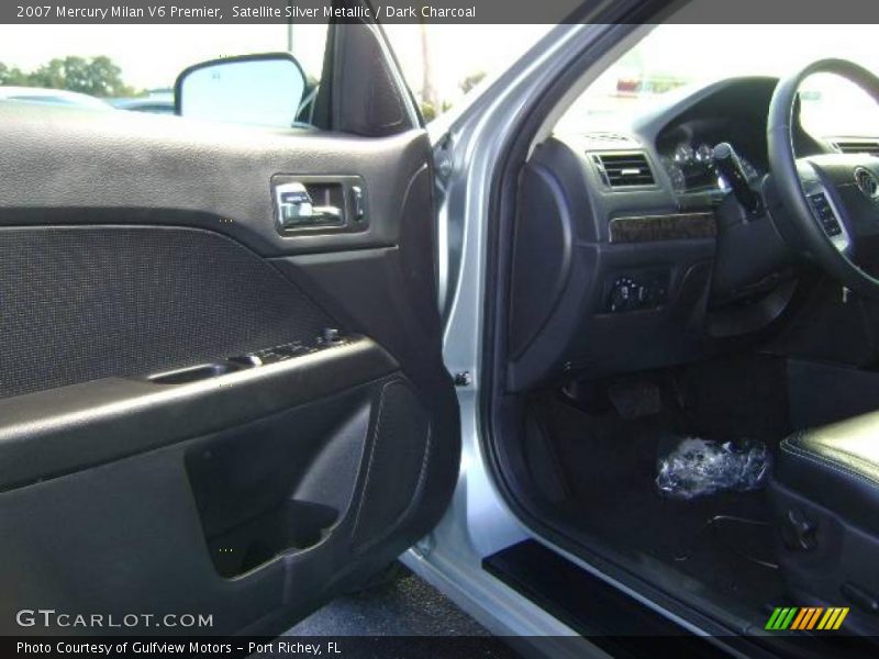 Satellite Silver Metallic / Dark Charcoal 2007 Mercury Milan V6 Premier