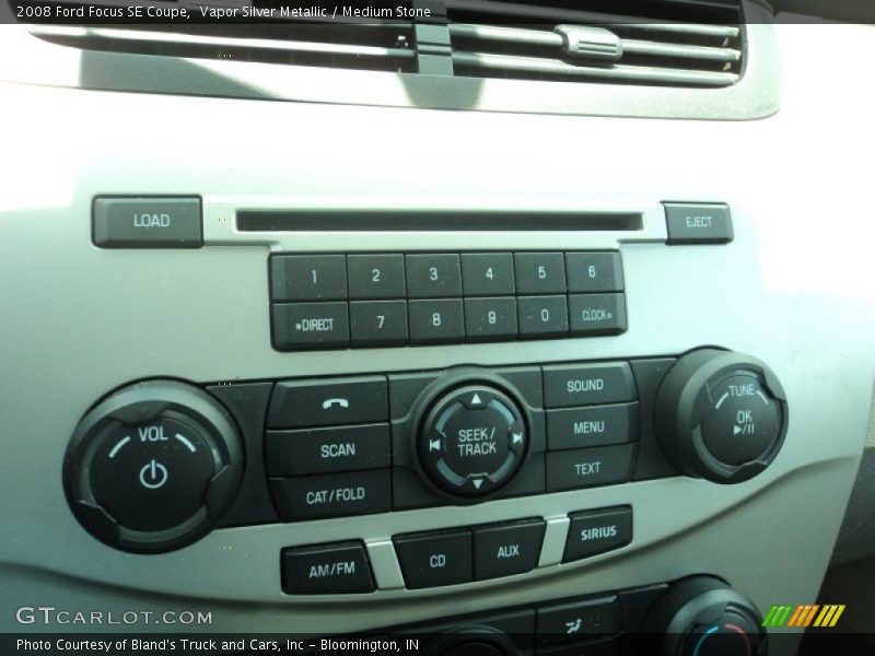 Vapor Silver Metallic / Medium Stone 2008 Ford Focus SE Coupe