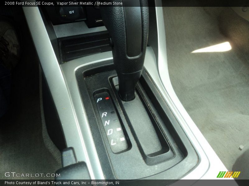 Vapor Silver Metallic / Medium Stone 2008 Ford Focus SE Coupe