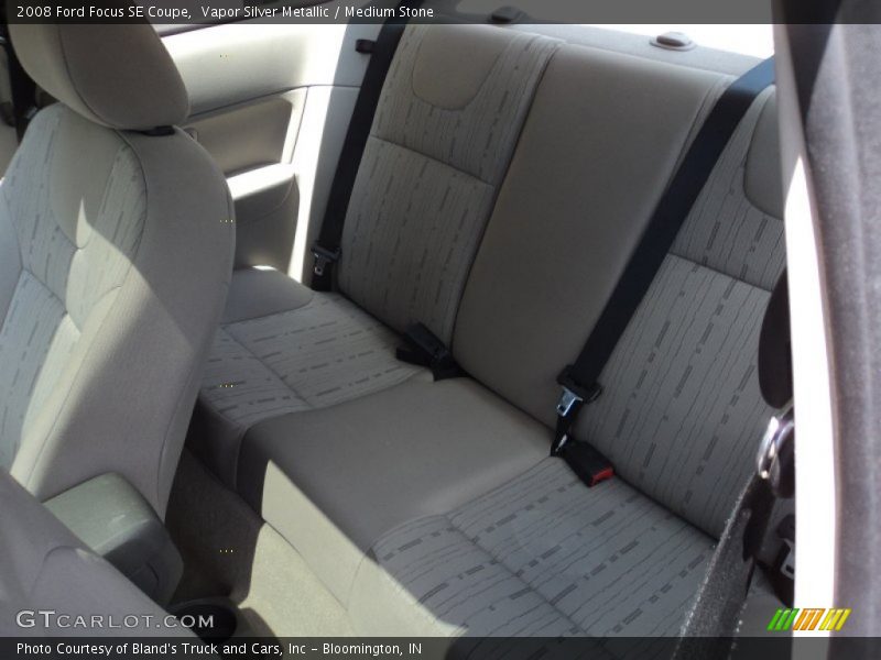 Vapor Silver Metallic / Medium Stone 2008 Ford Focus SE Coupe