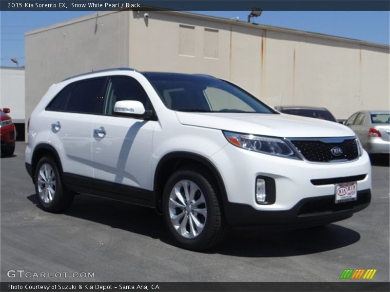 Snow White Pearl / Black 2015 Kia Sorento EX