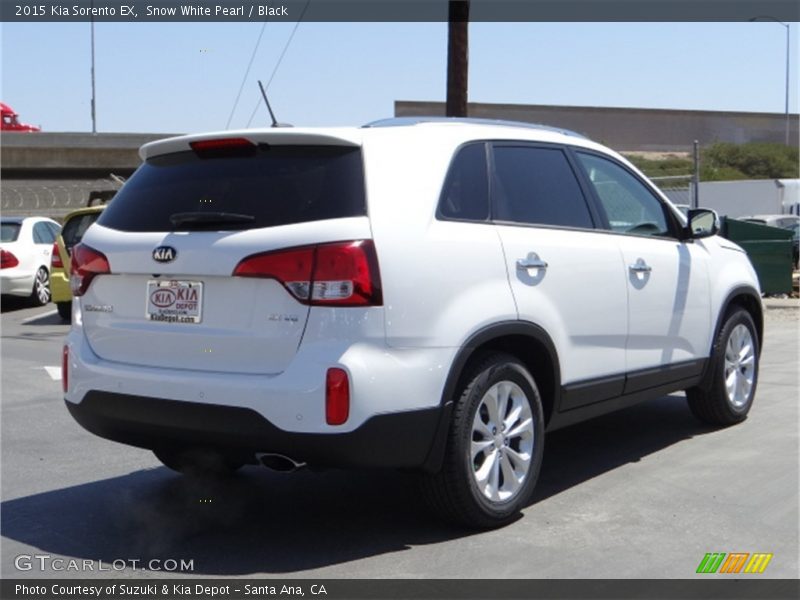 Snow White Pearl / Black 2015 Kia Sorento EX