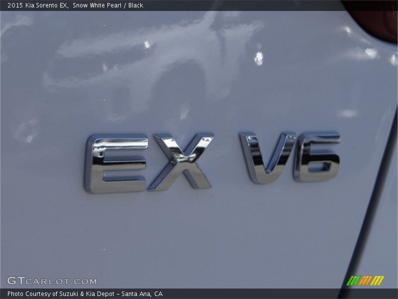 Snow White Pearl / Black 2015 Kia Sorento EX
