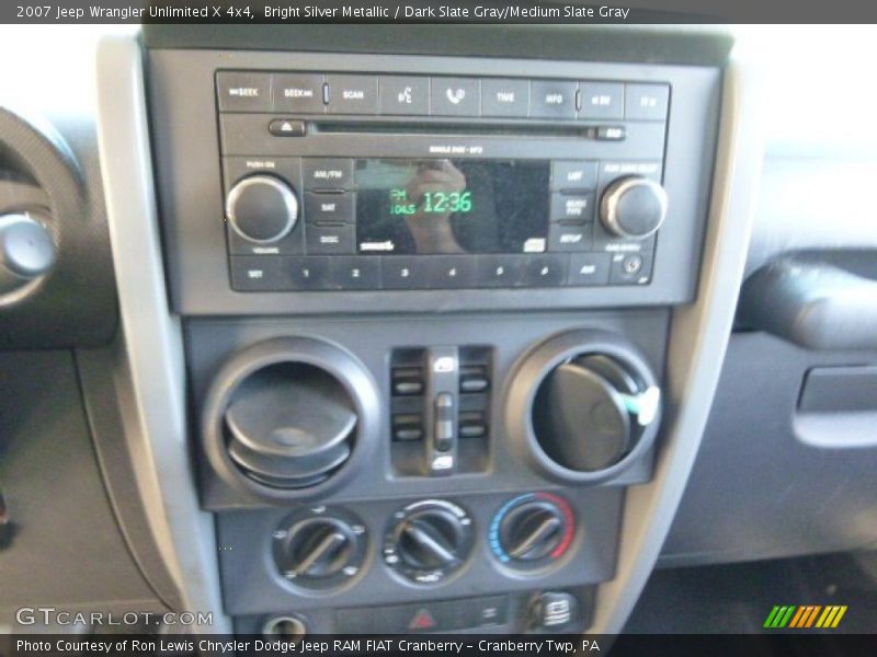 Bright Silver Metallic / Dark Slate Gray/Medium Slate Gray 2007 Jeep Wrangler Unlimited X 4x4