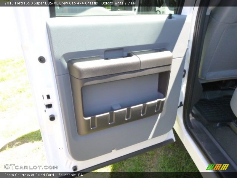 Oxford White / Steel 2015 Ford F550 Super Duty XL Crew Cab 4x4 Chassis