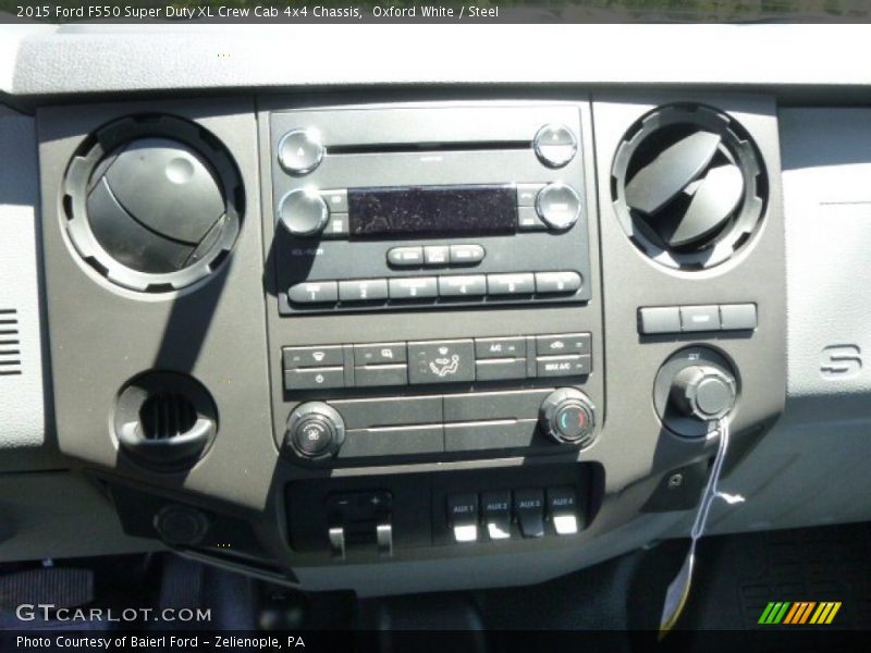 Oxford White / Steel 2015 Ford F550 Super Duty XL Crew Cab 4x4 Chassis