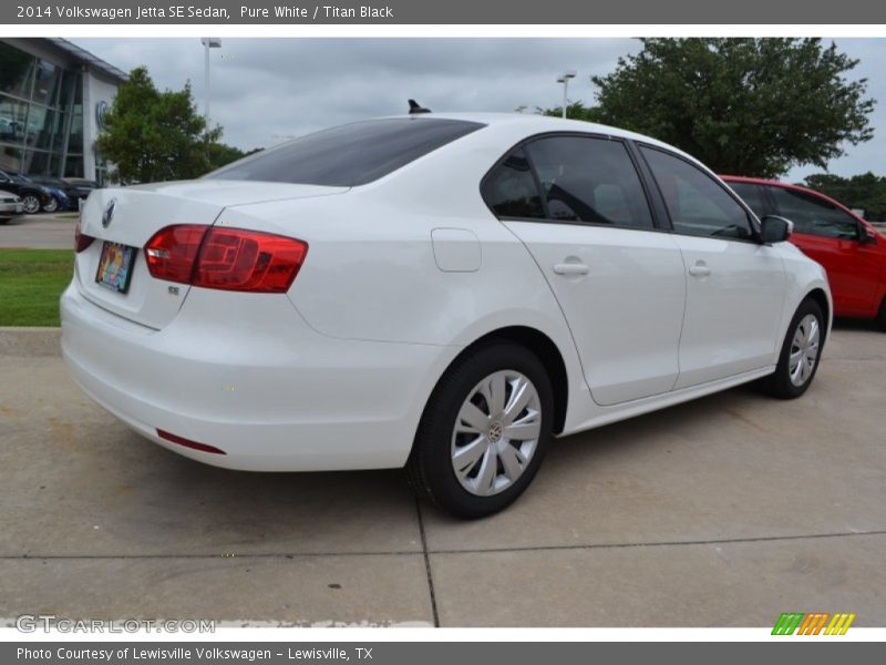 Pure White / Titan Black 2014 Volkswagen Jetta SE Sedan