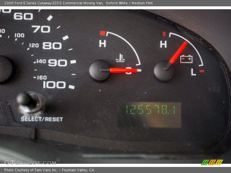 Oxford White / Medium Flint 2006 Ford E Series Cutaway E350 Commercial Moving Van