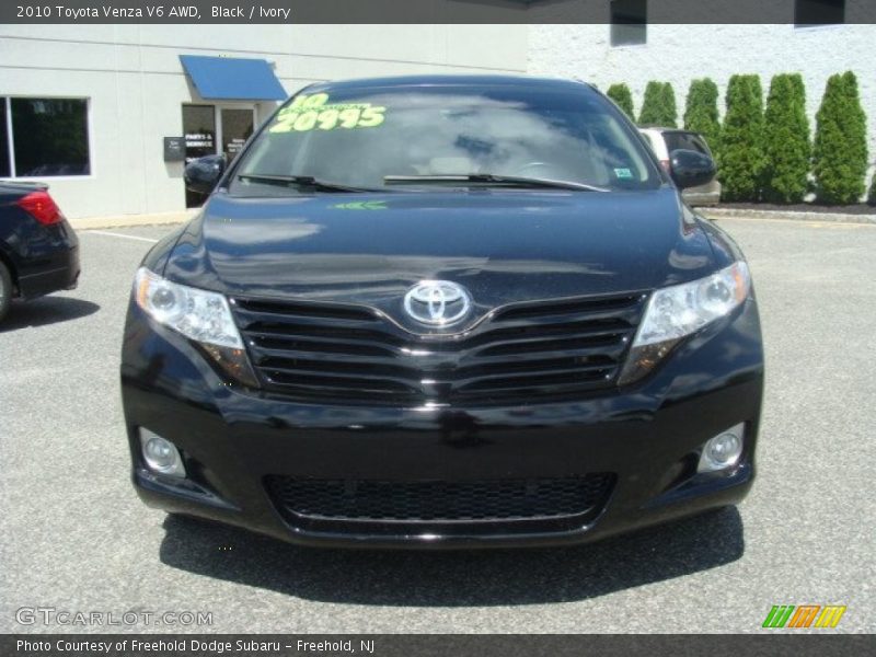 Black / Ivory 2010 Toyota Venza V6 AWD