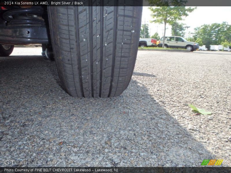 Bright Silver / Black 2014 Kia Sorento LX AWD