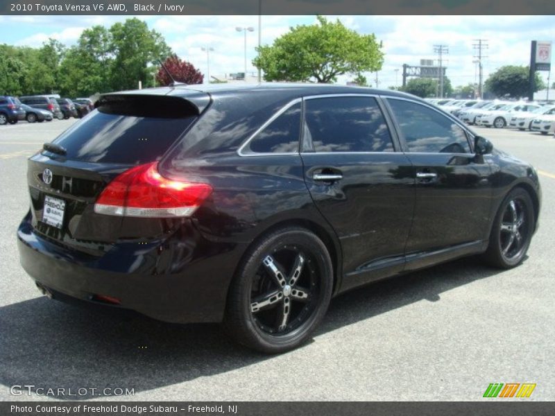 Black / Ivory 2010 Toyota Venza V6 AWD
