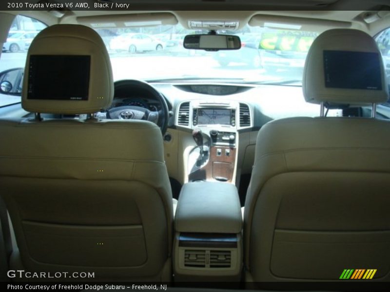 Black / Ivory 2010 Toyota Venza V6 AWD