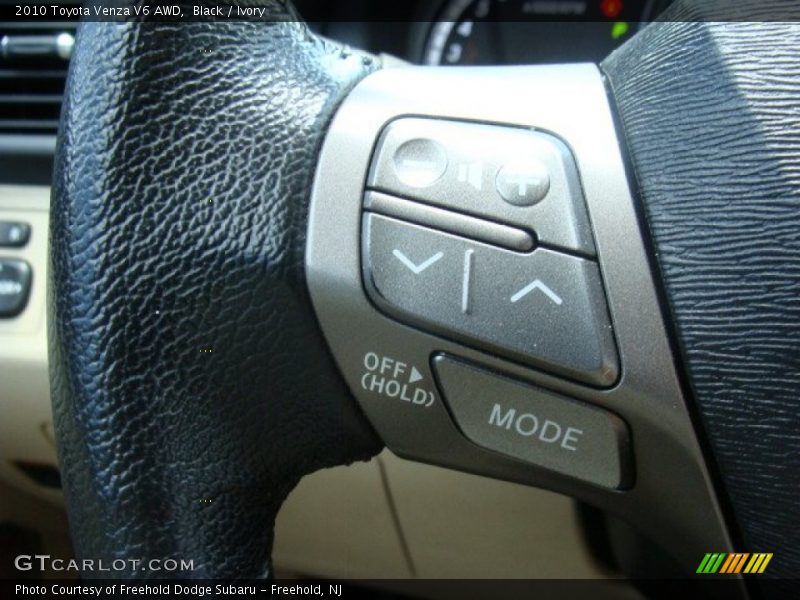 Black / Ivory 2010 Toyota Venza V6 AWD