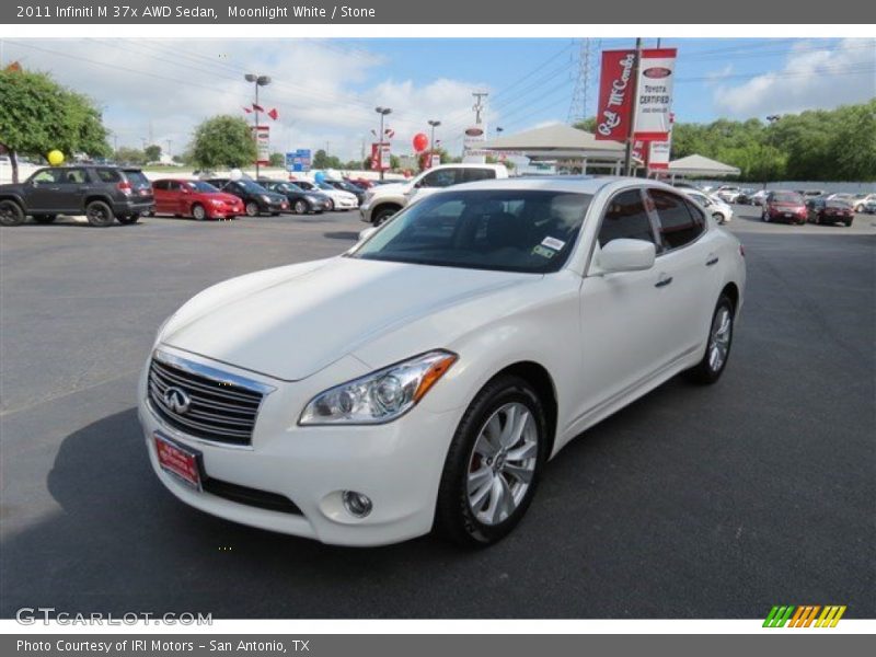 Moonlight White / Stone 2011 Infiniti M 37x AWD Sedan