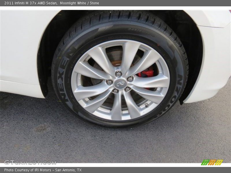 Moonlight White / Stone 2011 Infiniti M 37x AWD Sedan