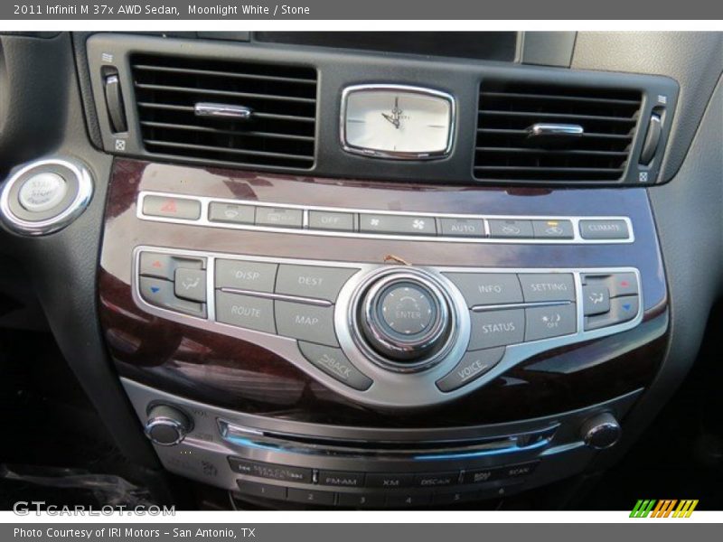 Moonlight White / Stone 2011 Infiniti M 37x AWD Sedan