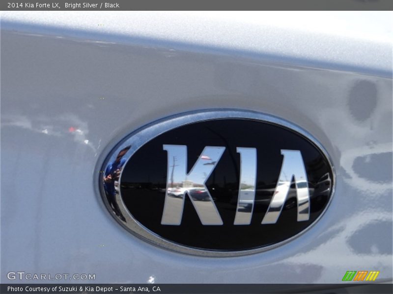 Bright Silver / Black 2014 Kia Forte LX