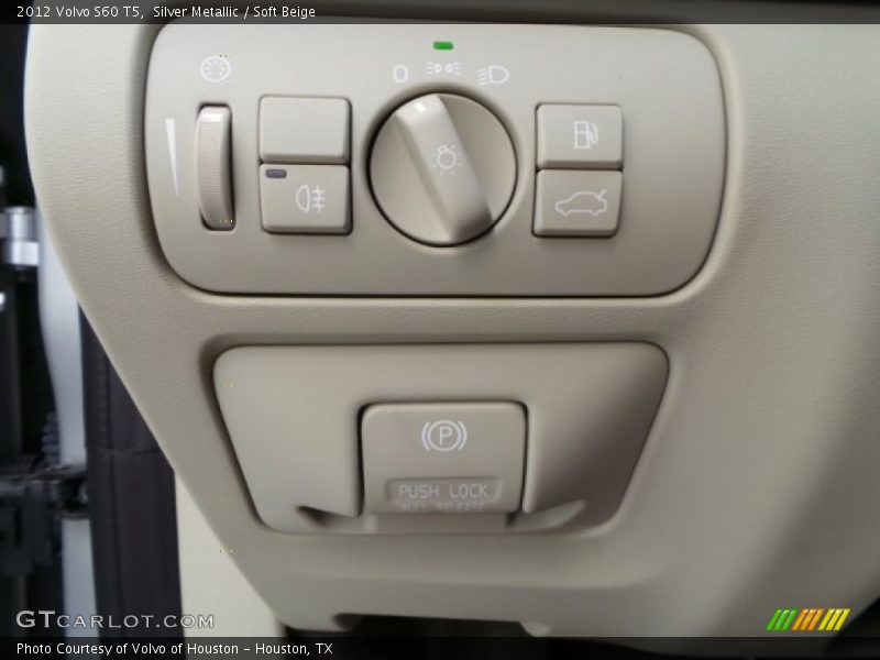 Silver Metallic / Soft Beige 2012 Volvo S60 T5