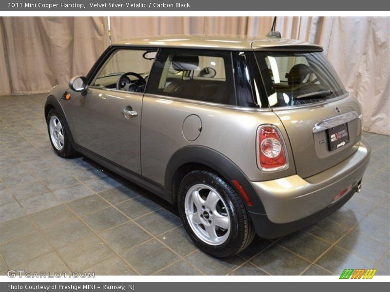 Velvet Silver Metallic / Carbon Black 2011 Mini Cooper Hardtop