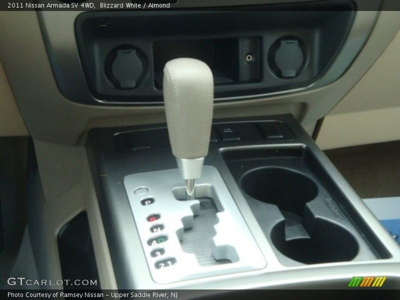 Blizzard White / Almond 2011 Nissan Armada SV 4WD