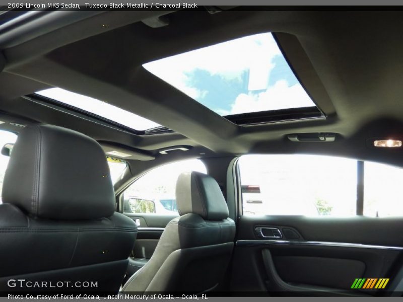 Tuxedo Black Metallic / Charcoal Black 2009 Lincoln MKS Sedan