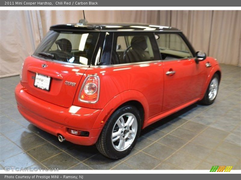 Chili Red / Carbon Black 2011 Mini Cooper Hardtop
