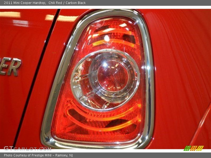 Chili Red / Carbon Black 2011 Mini Cooper Hardtop
