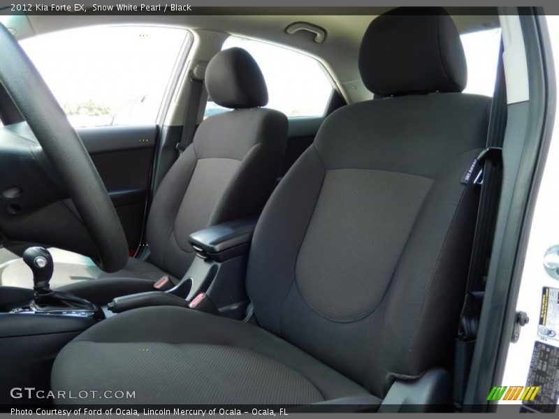 Snow White Pearl / Black 2012 Kia Forte EX