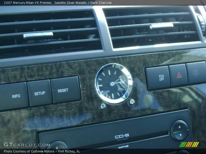 Satellite Silver Metallic / Dark Charcoal 2007 Mercury Milan V6 Premier