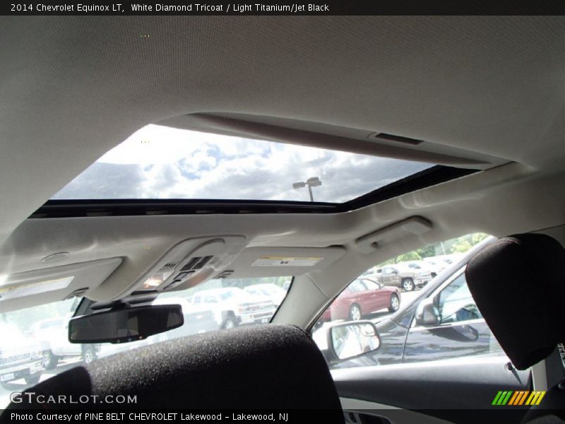 White Diamond Tricoat / Light Titanium/Jet Black 2014 Chevrolet Equinox LT