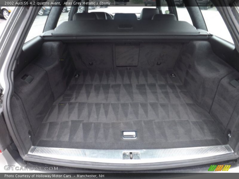  2002 S6 4.2 quattro Avant Trunk