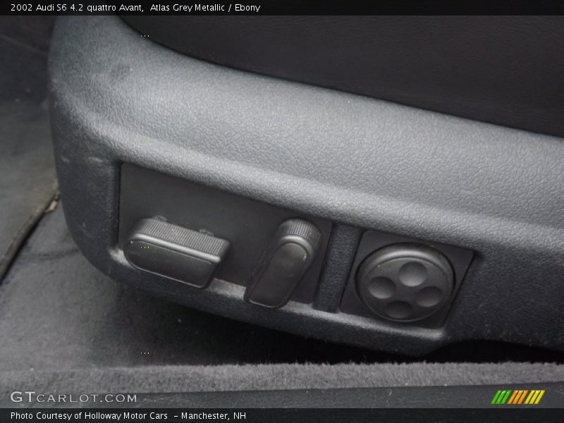 Controls of 2002 S6 4.2 quattro Avant