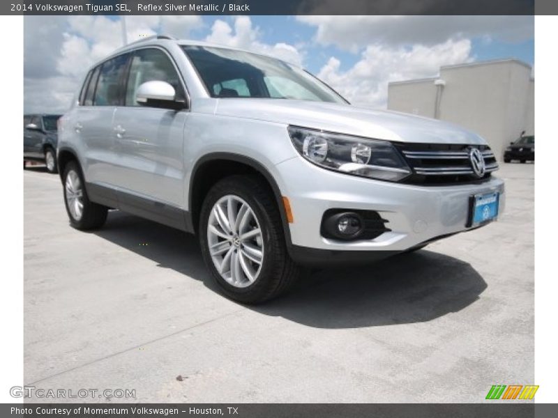 Reflex Silver Metallic / Black 2014 Volkswagen Tiguan SEL