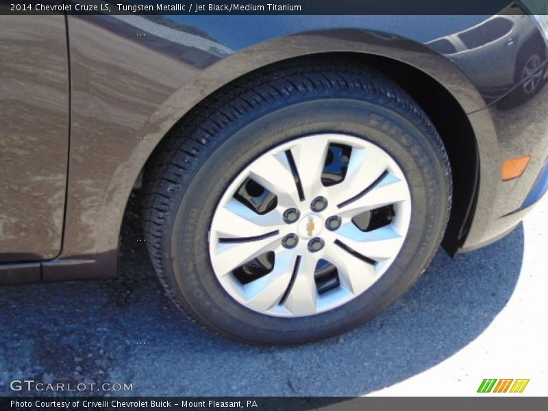 Tungsten Metallic / Jet Black/Medium Titanium 2014 Chevrolet Cruze LS