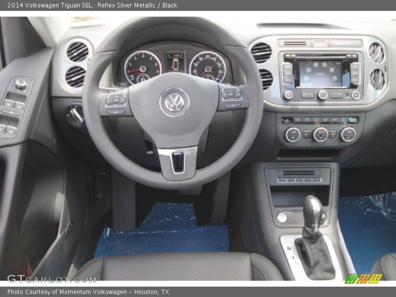 Reflex Silver Metallic / Black 2014 Volkswagen Tiguan SEL