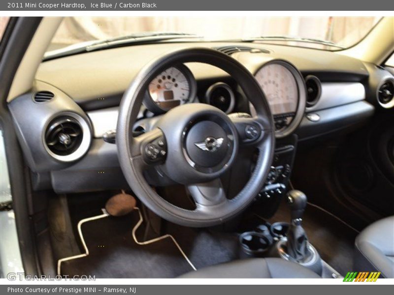 Ice Blue / Carbon Black 2011 Mini Cooper Hardtop