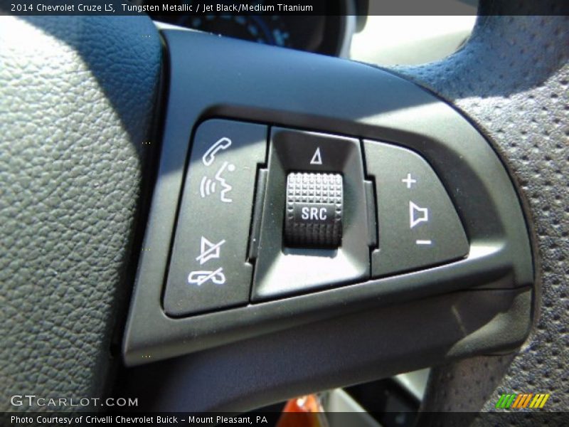 Tungsten Metallic / Jet Black/Medium Titanium 2014 Chevrolet Cruze LS