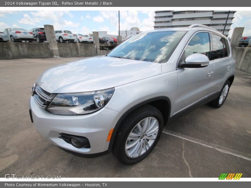 Reflex Silver Metallic / Black 2014 Volkswagen Tiguan SEL