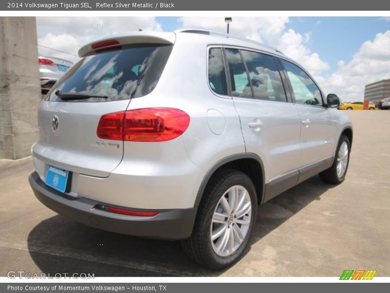 Reflex Silver Metallic / Black 2014 Volkswagen Tiguan SEL