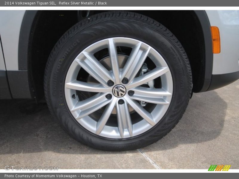 Reflex Silver Metallic / Black 2014 Volkswagen Tiguan SEL