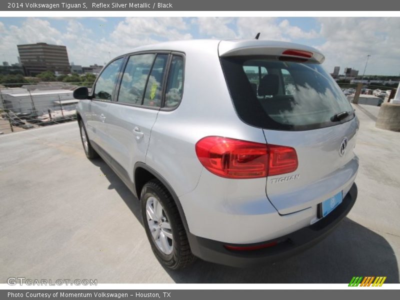 Reflex Silver Metallic / Black 2014 Volkswagen Tiguan S