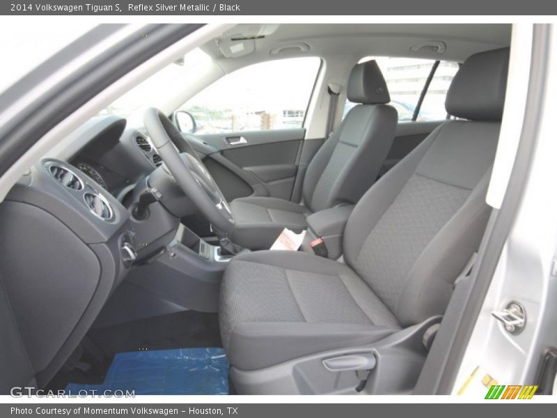 Reflex Silver Metallic / Black 2014 Volkswagen Tiguan S