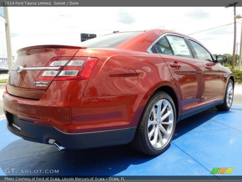 Sunset / Dune 2014 Ford Taurus Limited